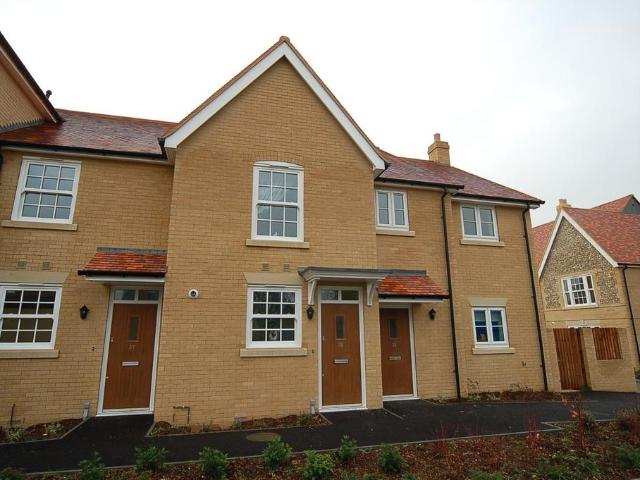 2 bedroom terraced house to rent
