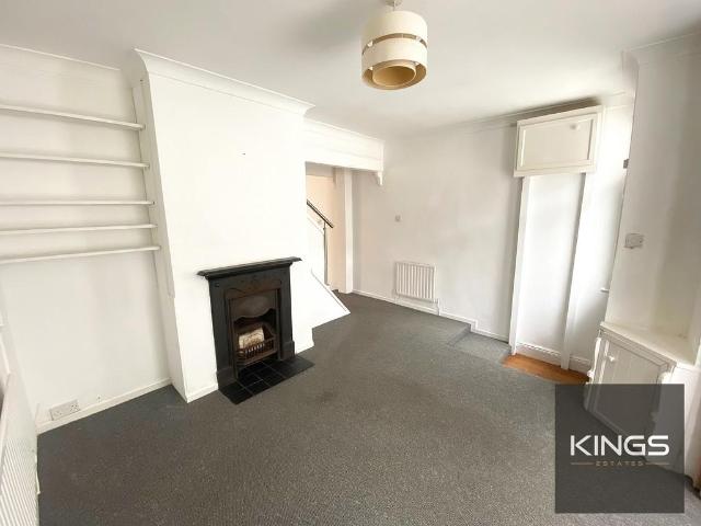 2 bedroom terraced house to rent