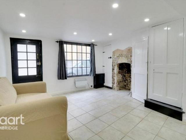 2 bedroom terraced house to rent