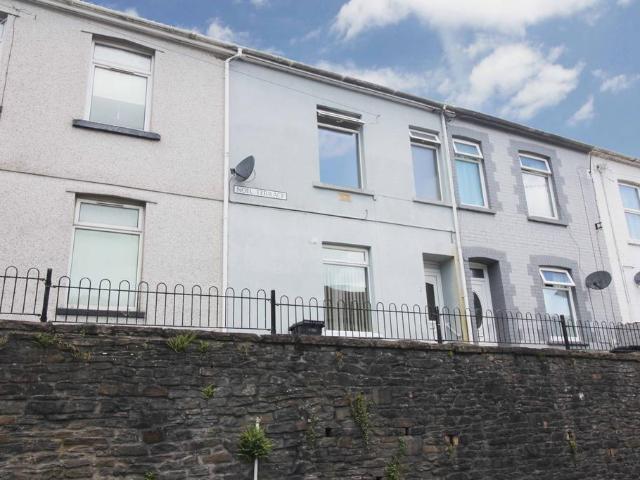 2 bedroom terraced house to rent