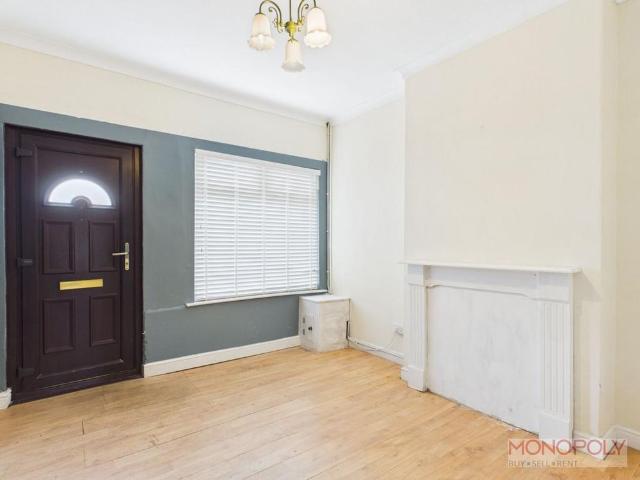 2 bedroom terraced house to rent