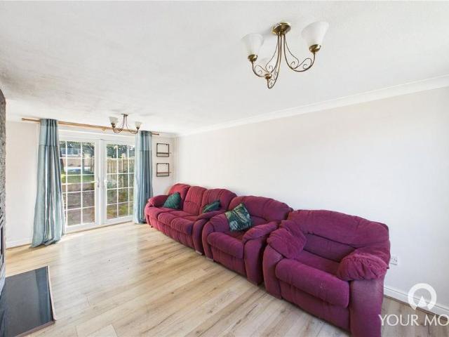 2 bedroom terraced house to rent