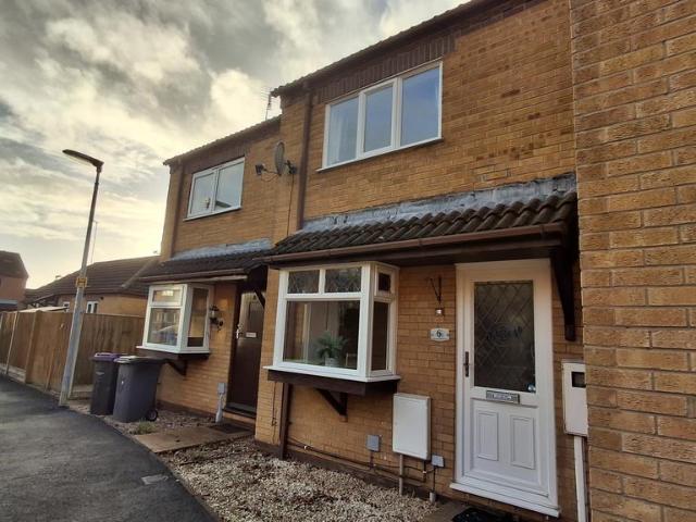 2 bedroom terraced house to rent
