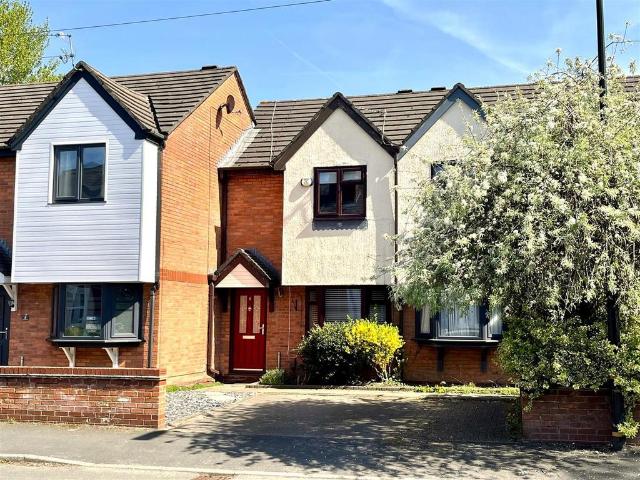 2 bedroom terraced house to rent