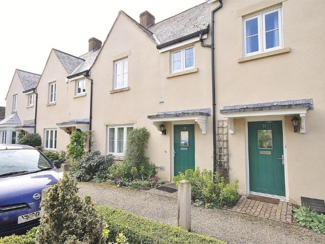 2 bedroom terraced house to rent