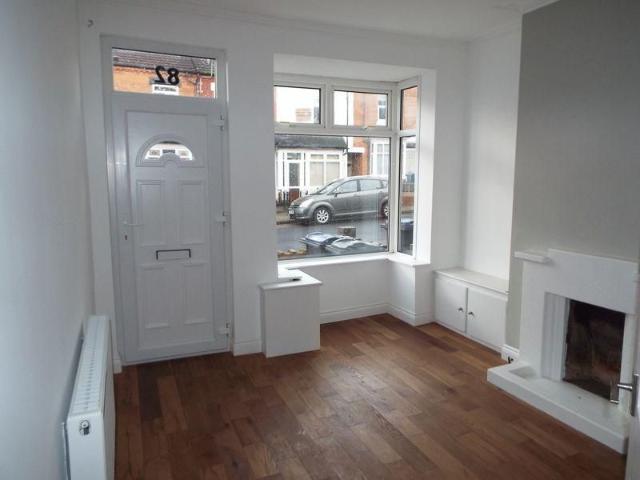 2 bedroom terraced house to rent