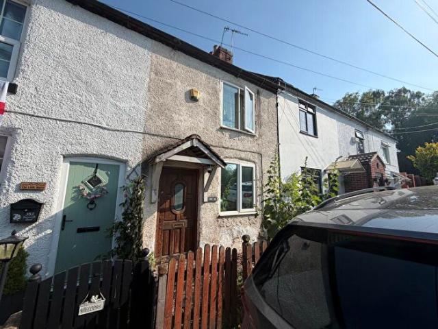 2 Bedroom Terraced House To Rent In Tamworth Road, Amington, B77