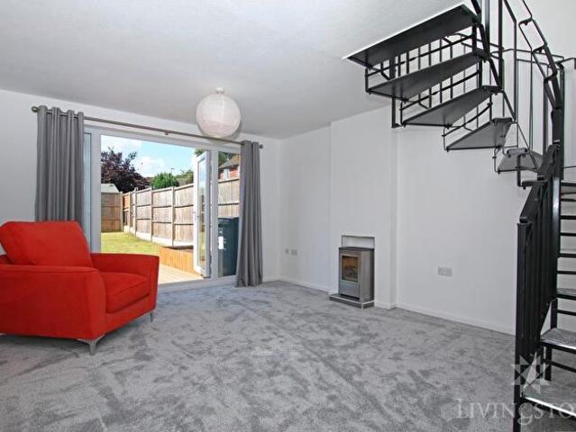 2 Bedroom Terraced House To Rent In Thorpefield Drive, Thurmaston, LE4