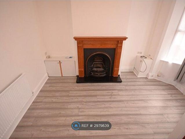 2 Bedroom Terraced House To Rent In Abbey St, Rugby, CV21
