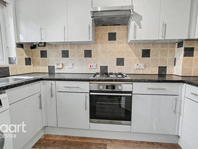 2 Bedroom Terraced House To Rent In Buckingham Drive, Leicester, LE2
