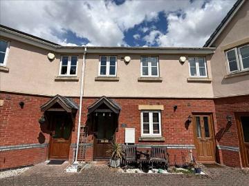 2 Bedroom Terraced House To Rent In Canterbury Place, Scott Road, Solihull, B92