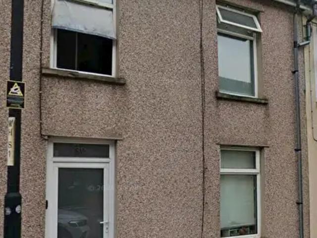 2 Bedroom Terraced House To Rent In Commercial Street, Nelson, Treharris, CF46