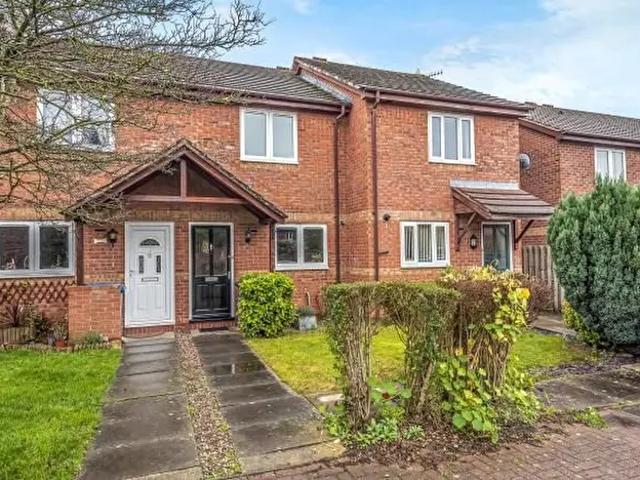 2 Bedroom Terraced House To Rent In Coopers Green, Bicester, OX26