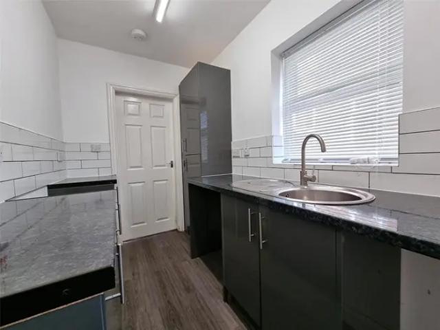 2 Bedroom Terraced House To Rent In Crossman Street, Nottingham, NG5