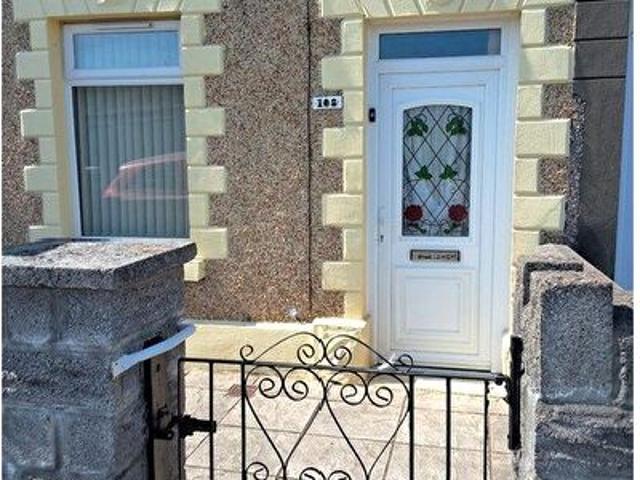 2 Bedroom Terraced House To Rent In Dinas St, Swansea, SA6