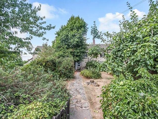 2 Bedroom Terraced House To Rent In East End, OX29