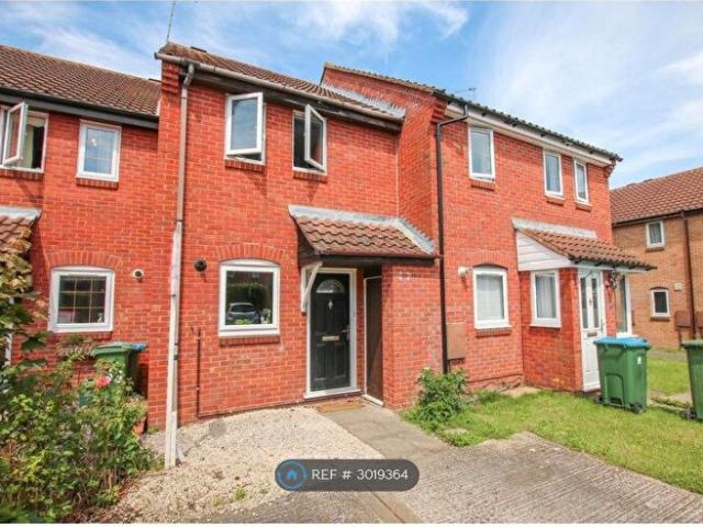 2 Bedroom Terraced House To Rent In Langstone Close, Aylesbury, HP20