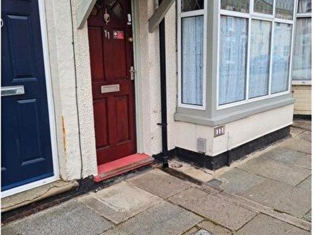 2 Bedroom Terraced House To Rent In Lincoln Road, Northampton, NN5