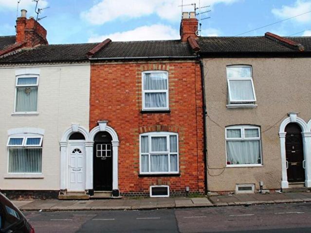2 Bedroom Terraced House To Rent In Louise Road, Northampton, NN1