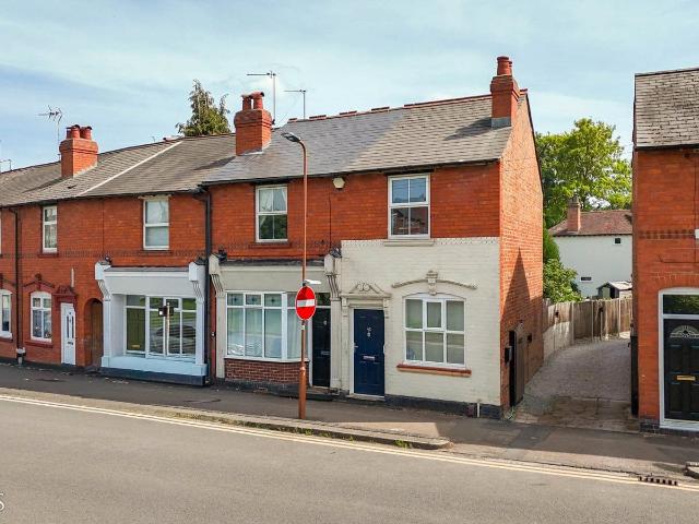 2 bedroom Terraced House to rent in Lower Queen Street, Sutton Coldfield, West Midlands