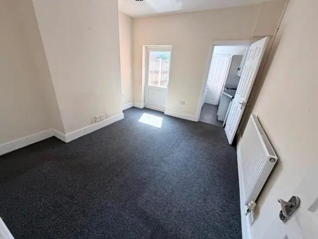 2 Bedroom Terraced House To Rent In Lynton Street, Derby, DE22
