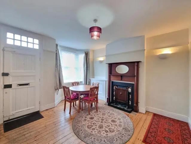 2 Bedroom Terraced House To Rent In Lytton Road, Leicester, LE2