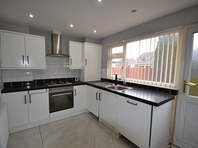 2 Bedroom Terraced House To Rent In Melfort Close, CV3