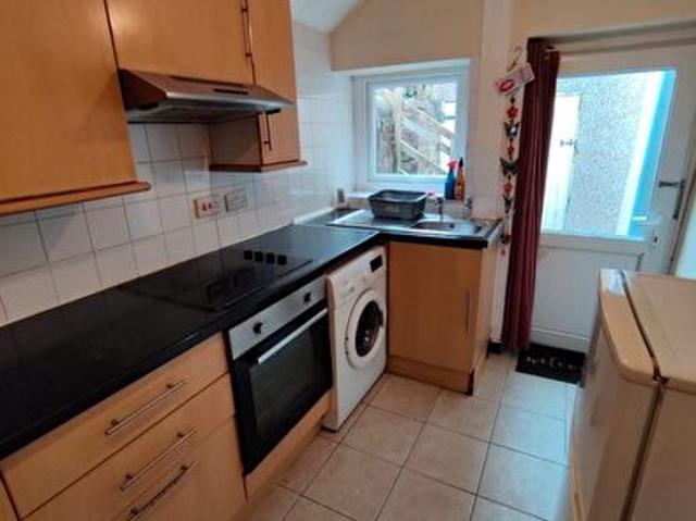 2 Bedroom Terraced House To Rent In Neath Road, Swansea, SA6