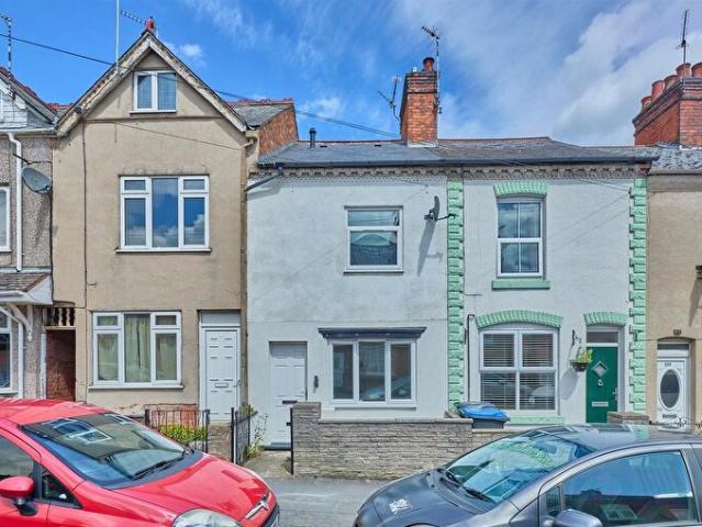 2 Bedroom Terraced House To Rent In Queens Road, Hinckley, LE10