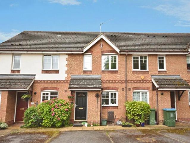 2 Bedroom Terraced House To Rent In Rivets Close, Aylesbury, HP21