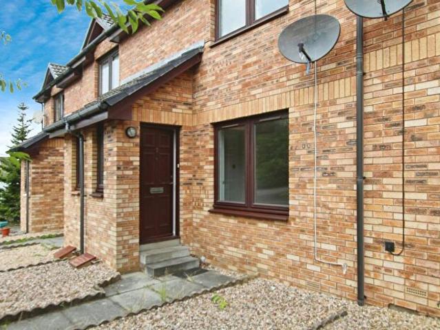 2 Bedroom Terraced House To Rent In Sinclair Place, Falkirk, FK2