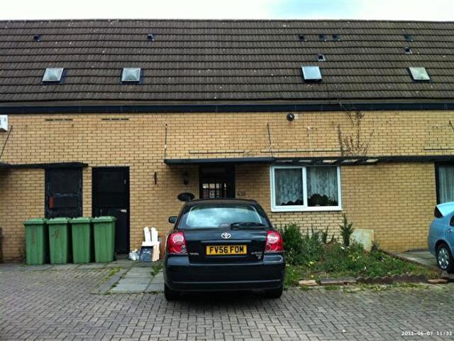 2 Bedroom Terraced House To Rent In South Tenth Street, Central Milton Keynes, Milton Keynes, MK9