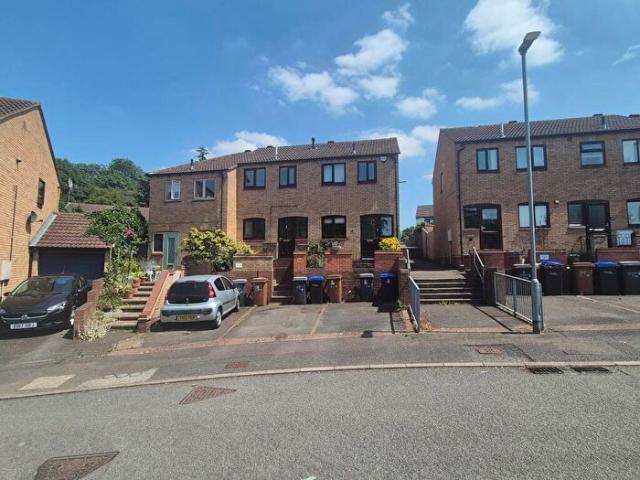 2 Bedroom Terraced House To Rent In St. Dunstans Rise, Northampton, NN4