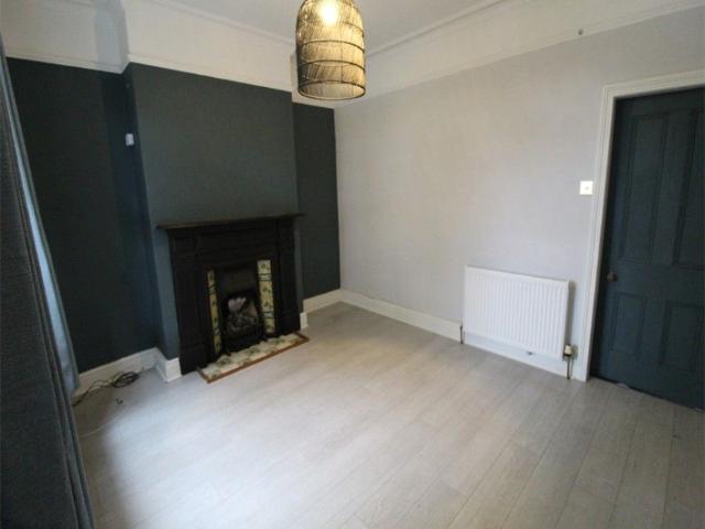 2 Bedroom Terraced To Let