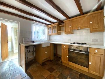 2 Bedroom Terraced To Let