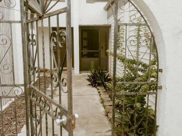 2 bedroom, Titusville FL 32780 LS105432895