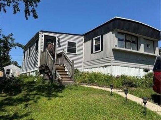 2 bedroom, Tiverton RI 02878 105610604