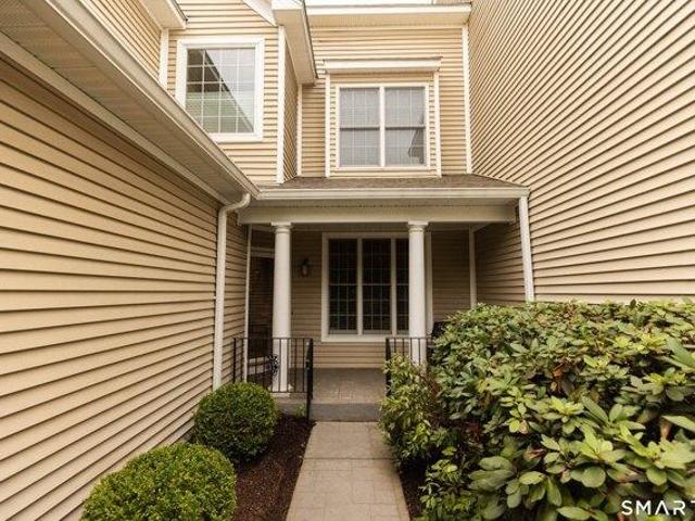 2 bedroom, Trumbull CT 06611 105493122