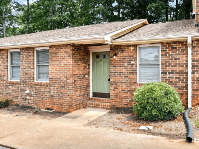 2 bedroom, Travelers Rest SC 29690 105299905