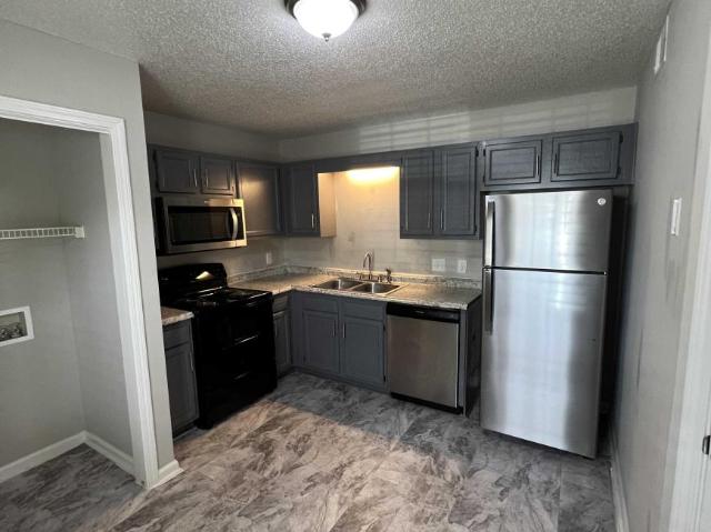 2 bedroom, Tuscaloosa AL 35405 LS96280912