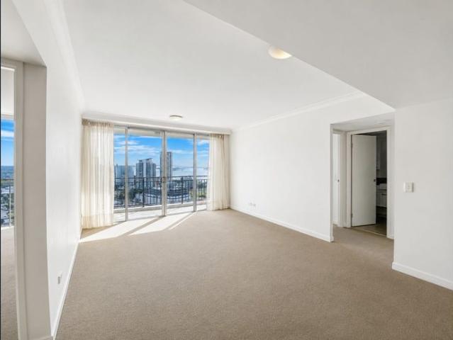 2 Bedroom Unfurnished 18th Level Mantra Residences @ Southport Central
