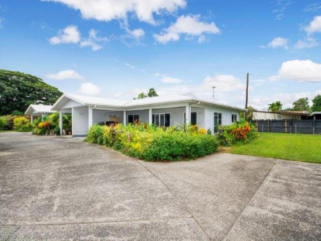 2 Bedroom Unfurnished Unit in Mossman