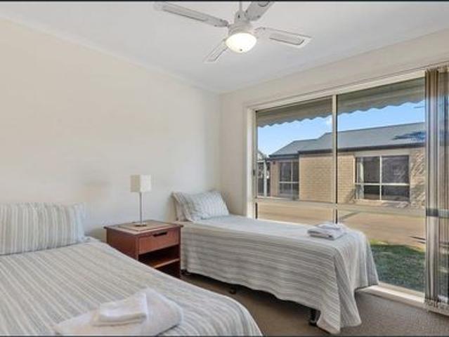 2 bedroom unit