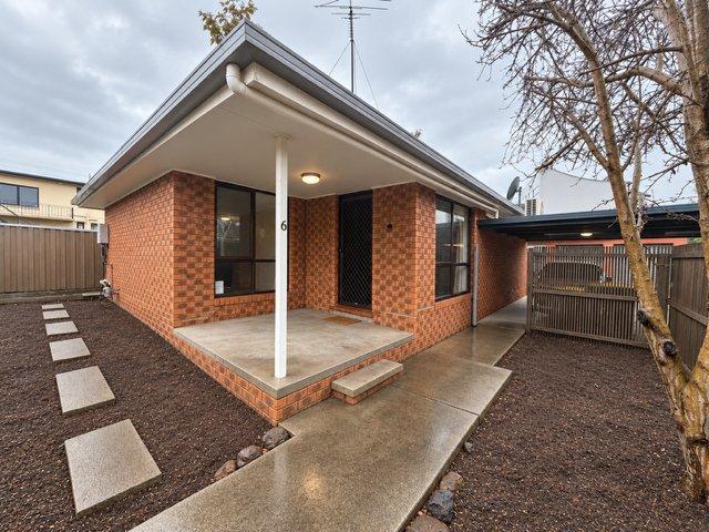 2 bedroom unit