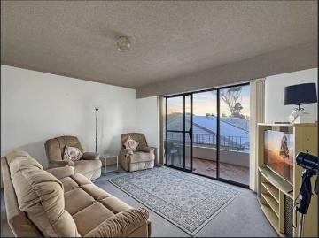 Apartment to rent in Booti Booti - Balcony