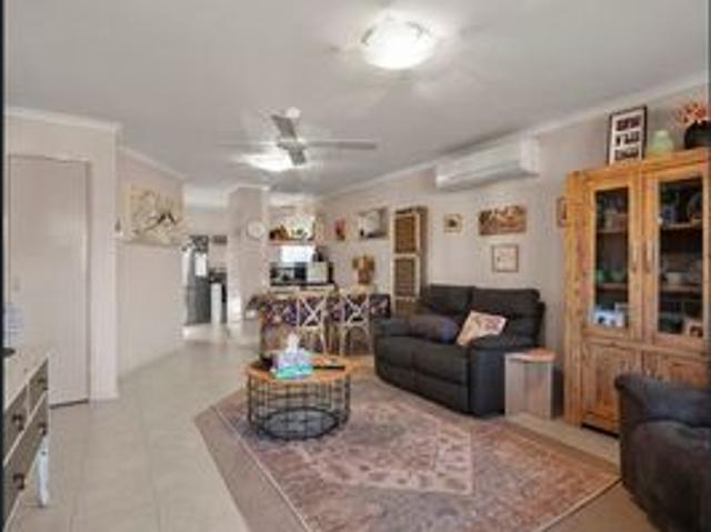 2 BEDROOM UNIT