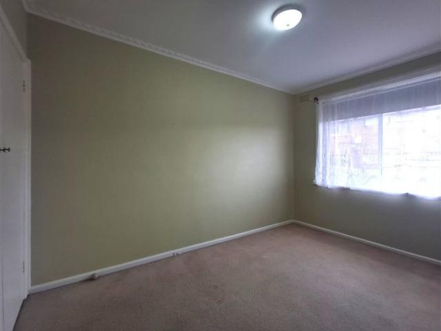 2 BEDROOM UNIT