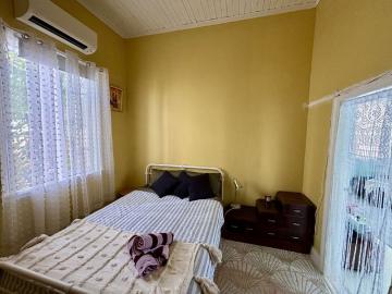 2 Bedroom unit Walk in, ready to go