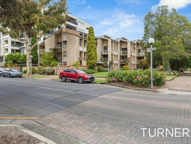 2 bedroom unit with Mezzanine overlooking Victoria Park