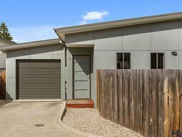 2 Bedroom Unit With Opportunity